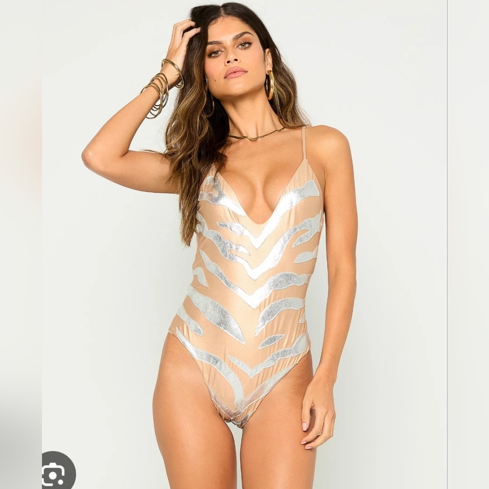 BEACH BUNNY CHARLIE SILVER NUDE MONOKINI SIZE SMALL